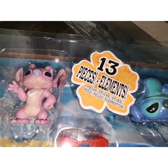Disney's Lilo & Stitch Deluxe Figure Set, 13-Piece Set, Boy and Girls toys, new - Picture 4 of 5